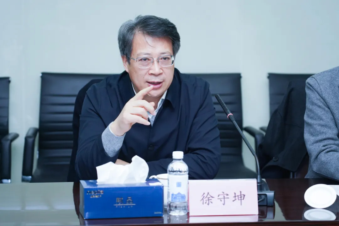 ³£ÖÝ´óѧÐìÊØÀ¤Êé¼Ç¡¢³Âº£ÈºÐ£³¤Ò»ÐÐݰÁÙK1ÌåÓýÂÃÐп¼²ì(ͼ3) ³£ÖÝ´óѧÐìÊØÀ¤Êé¼Ç¡¢³Âº£ÈºÐ£³¤Ò»ÐÐݰÁÙK1ÌåÓýÂÃÐп¼²ì(ͼ3)