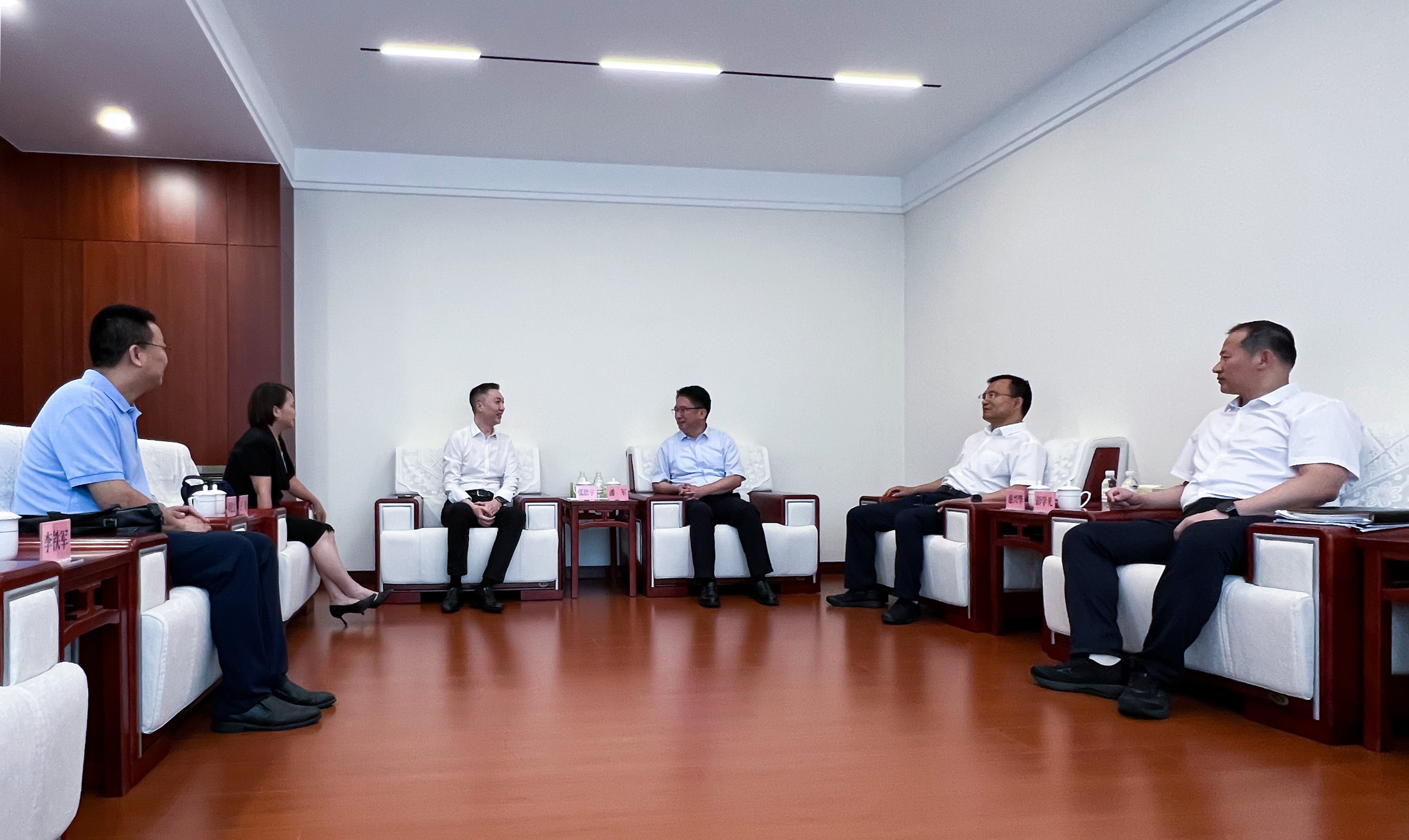 K1�����ɷ��ܲ�һ�и���ʯ����γ���޹�˾����(ͼ1)